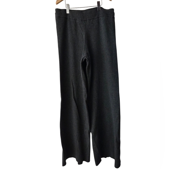 Splendid Knit Set - Picture 3 of 5